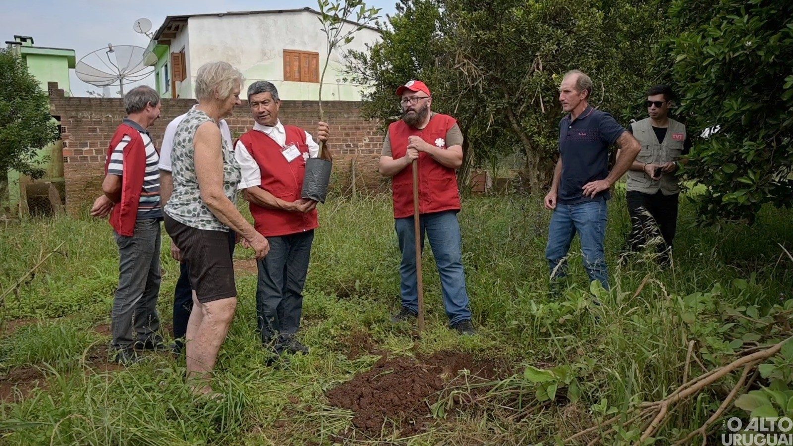 Voluntários da região levam "Sementes de Solidariedade" ao Vale do Taquari