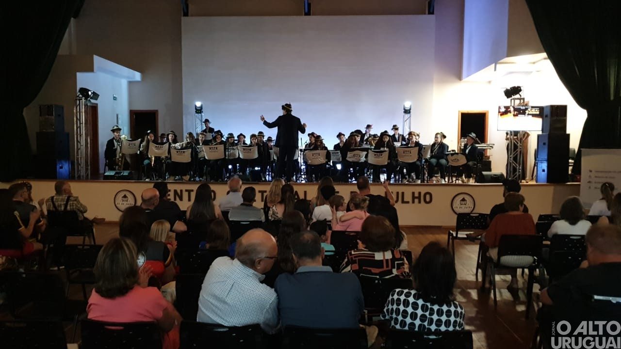 Centro Cultural 25 de Julho recebe concerto especial em homenagem aos 200 anos da imigração alemã