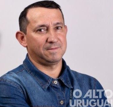 Valdir Correa Bueno assume presidência da Câmara em Cerro Grande