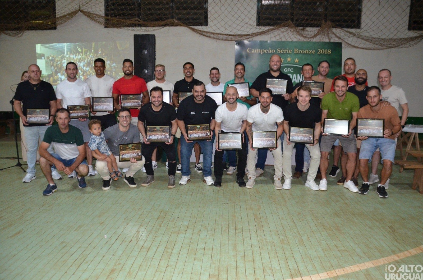 Jantar Dançante celebra a conquista do Guarani da Série Bronze