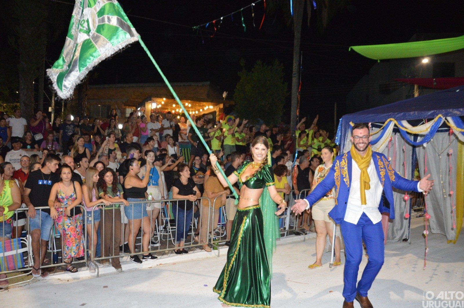 Carnaval Regional de Iraí começa em grande estilo