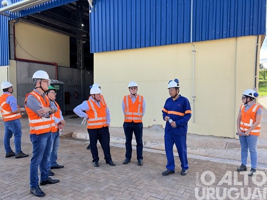 JBS apresenta a estrutura da fábrica de ração em Seberi