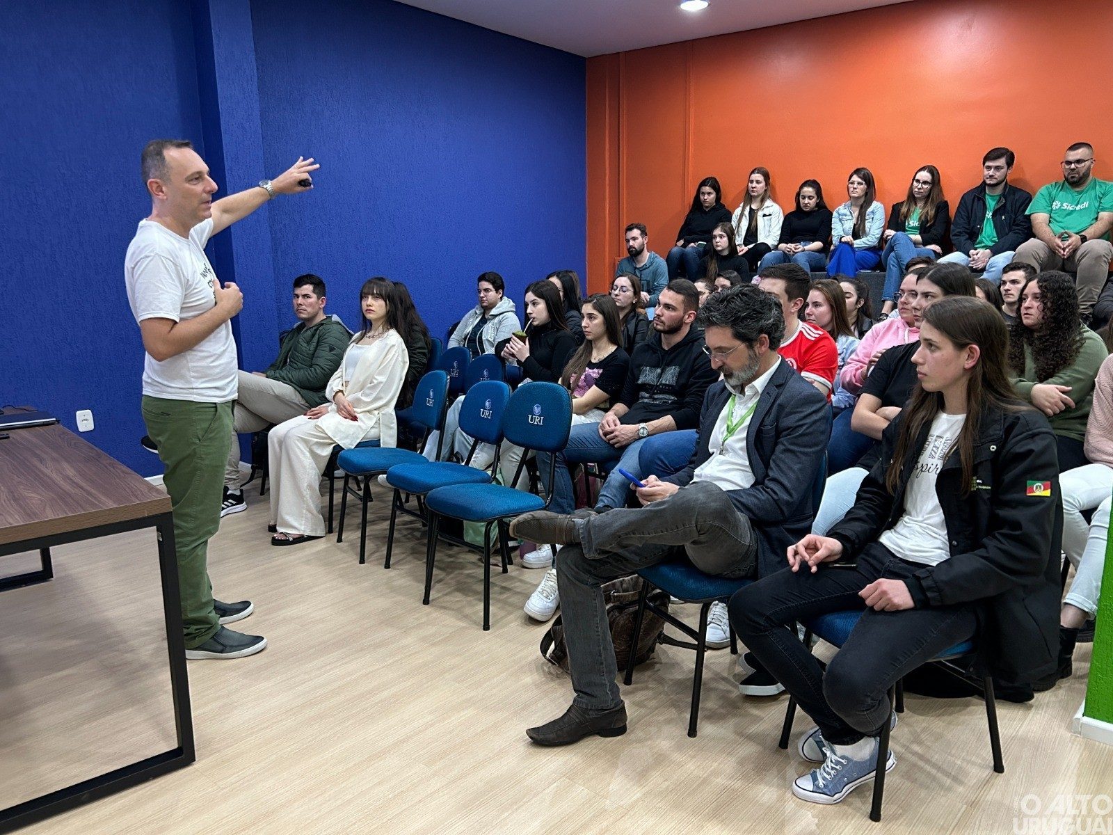Small Farm Hub promove workshop sobre criação de startups
