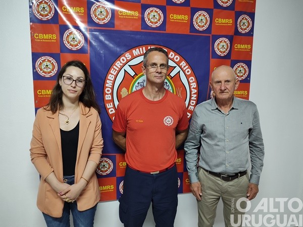Vereadores de FW realizam visita ao Corpo de Bombeiros