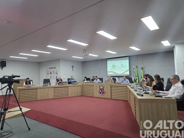 Prefeitura de FW irá contratar motoristas e operadores de máquinas