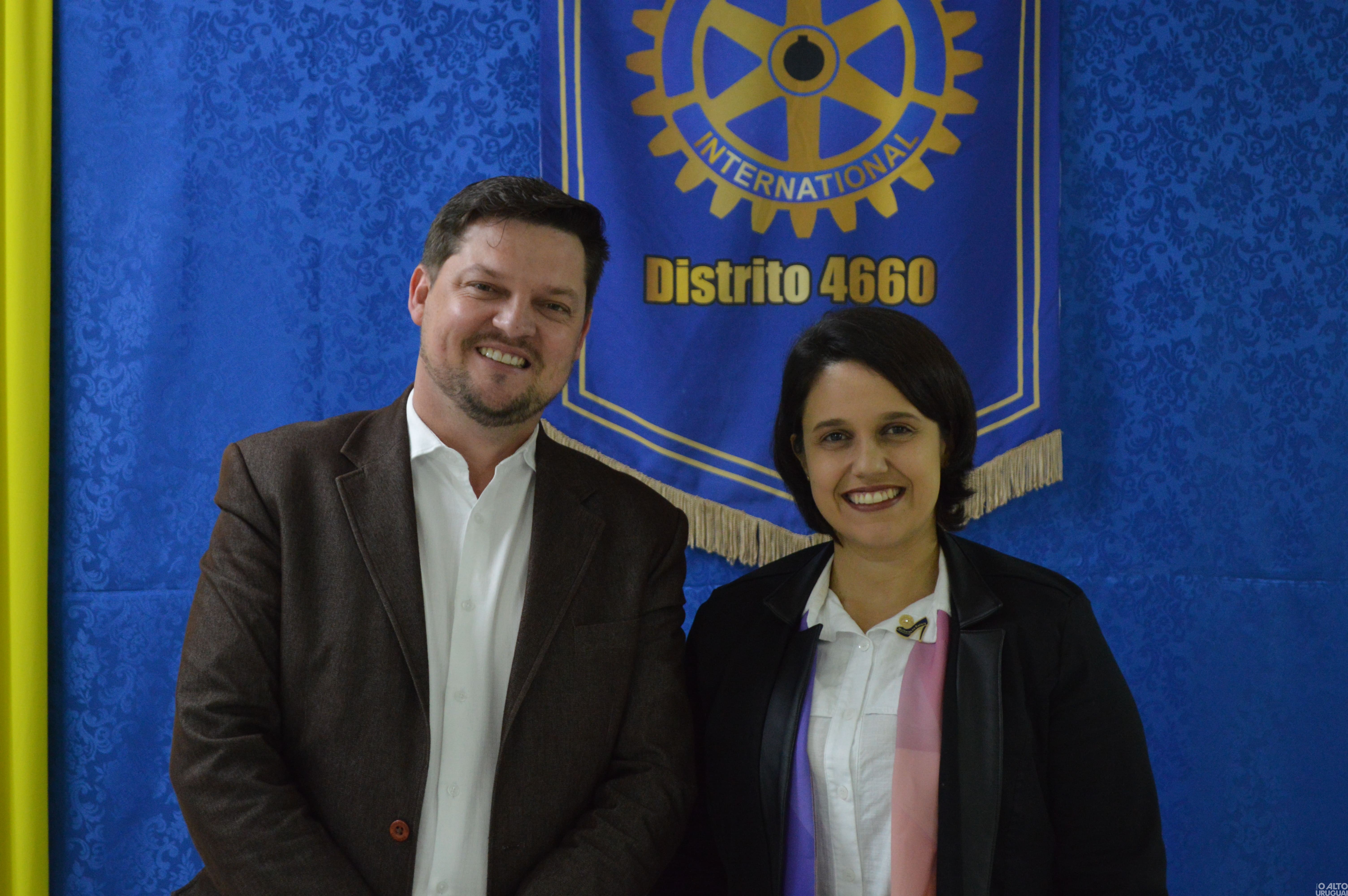 Nova presidente do Rotary Seberi é empossada