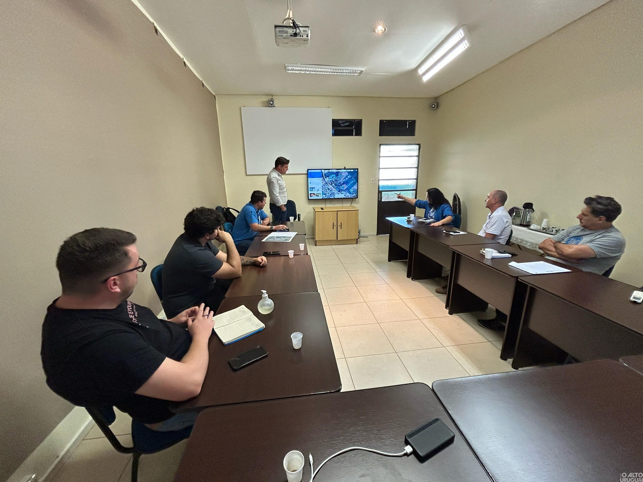 URI/FW e Prefeitura de Seberi debatem projetos de infraestrutura