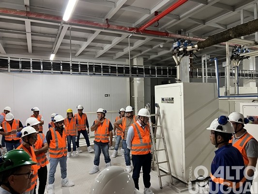 JBS apresenta a estrutura da fábrica de ração em Seberi