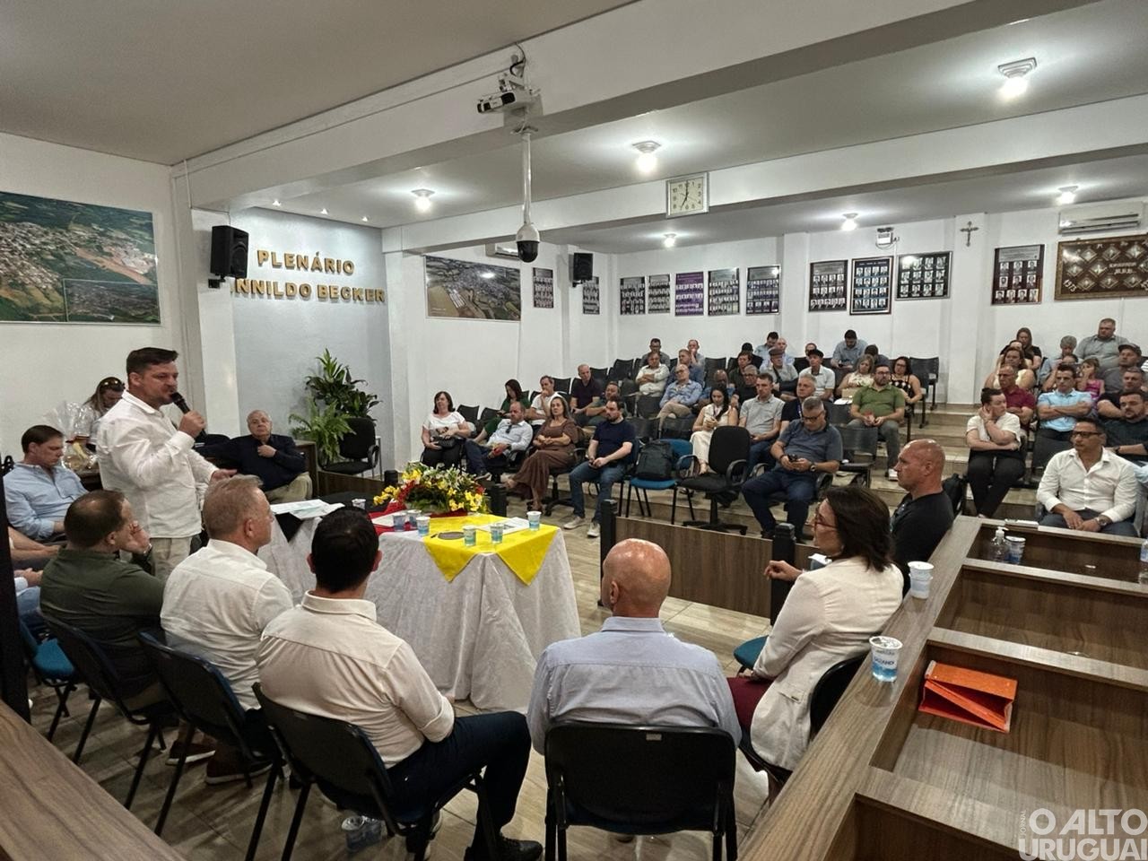 Amzop intermedia reunião entre produtores e Governo do RS