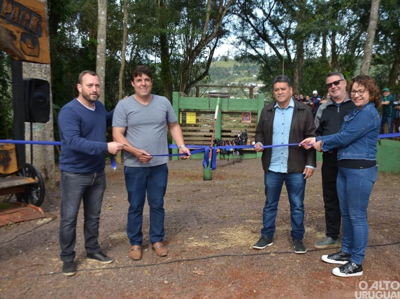 Tirolesa em Iraí é inaugurada