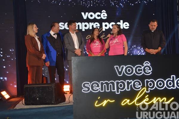 Palestra-show com Otélio Drebes reúne mais de 600 pessoas em Seberi