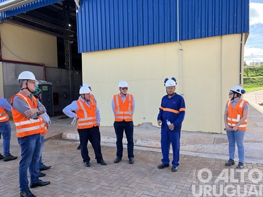 JBS apresenta a estrutura da fábrica de ração em Seberi