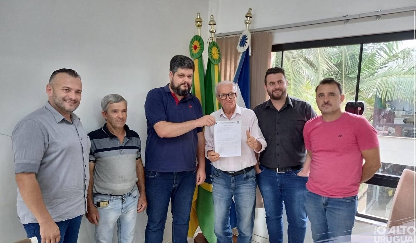 Palmitinho recebe termo de municipalização de trecho da RST-472