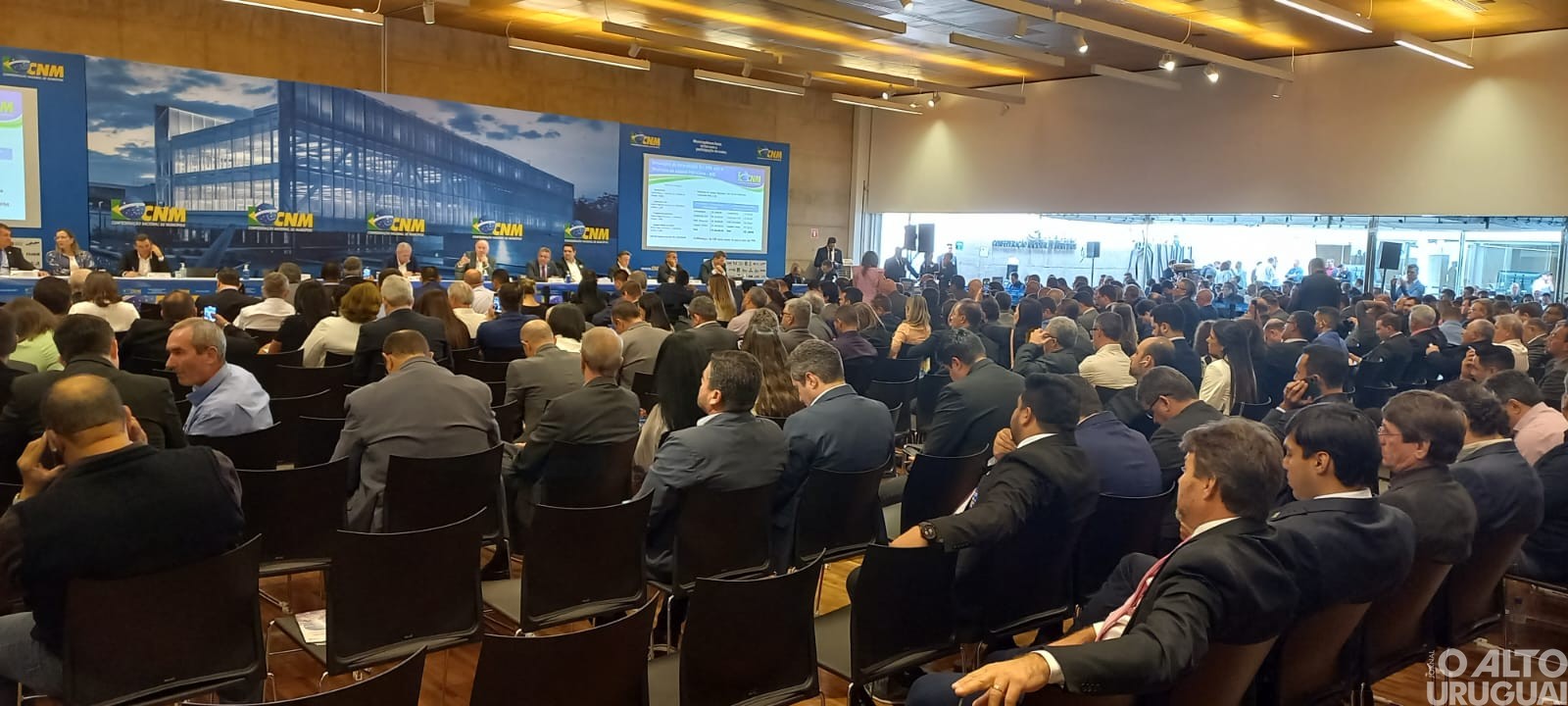 Prefeitos da região participam de mobilização da Confederação Nacional dos Municípios