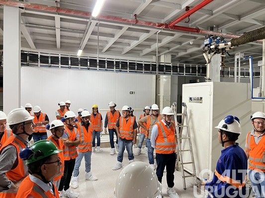 JBS apresenta a estrutura da fábrica de ração em Seberi