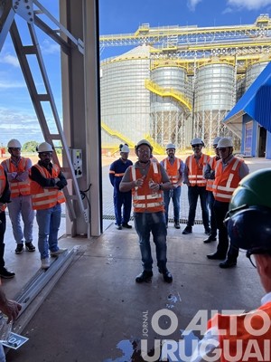 JBS apresenta a estrutura da fábrica de ração em Seberi