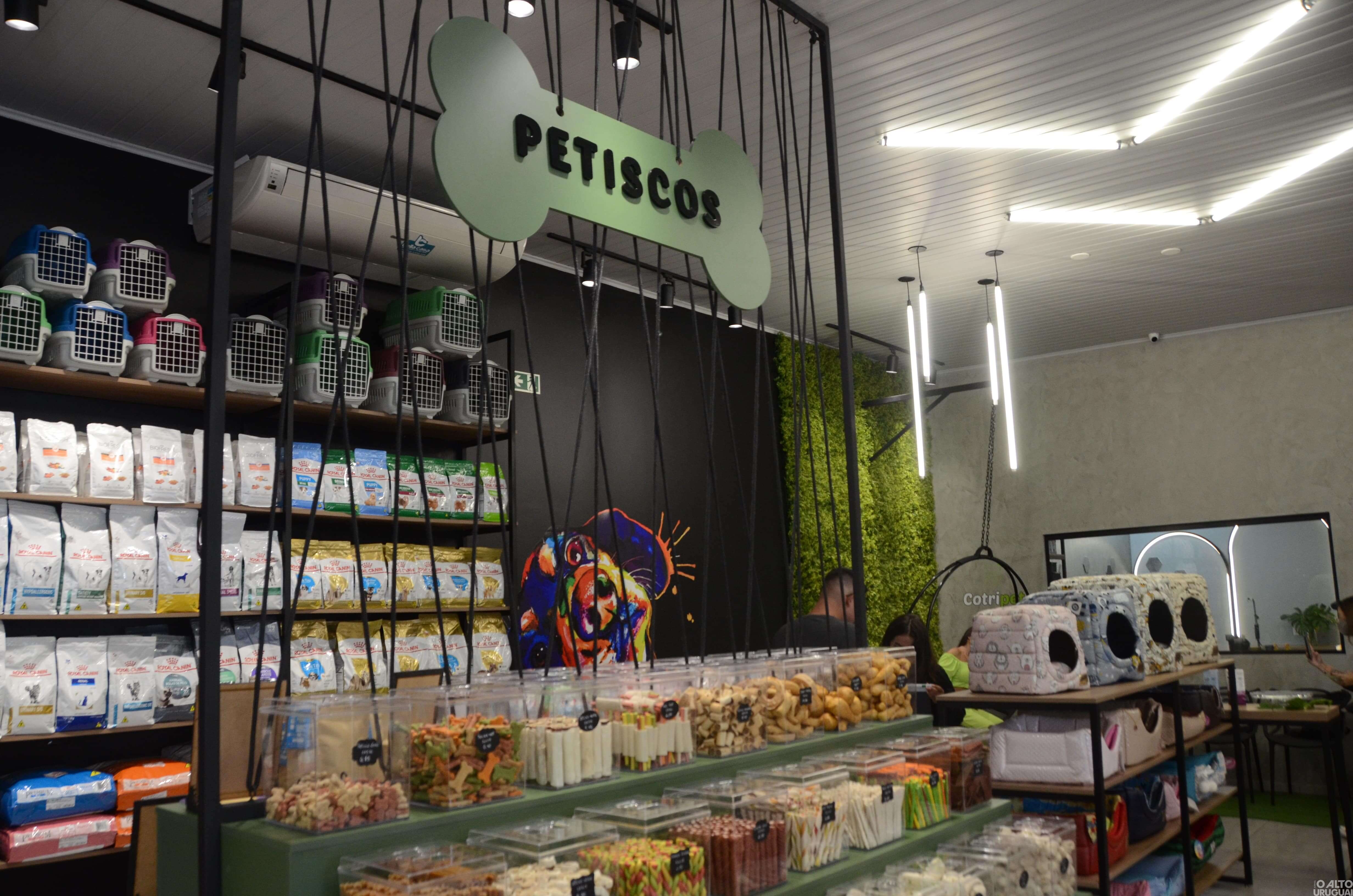 Cotripet inaugura em FW