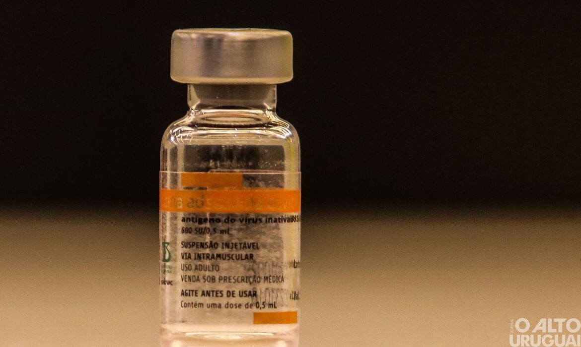 Anvisa libera CoronaVac para crianças e adolescentes entre 6 e 17 anos