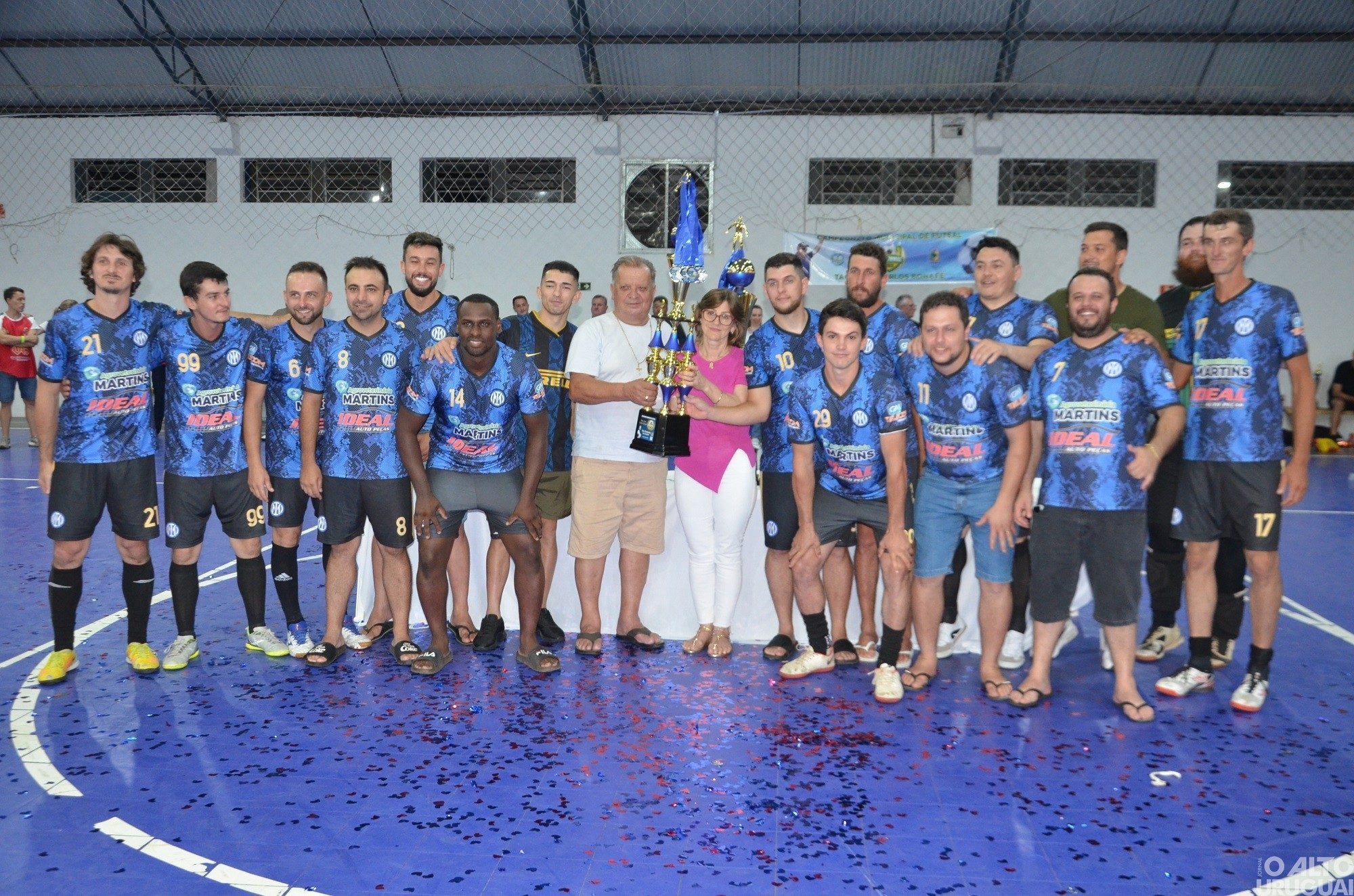 Palmitinho conhece os campeões da Taça Luiz Carlos Bonafé de Futsal