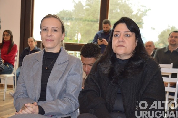 Câmara de Vereadores de Seberi homenageia pioneiros