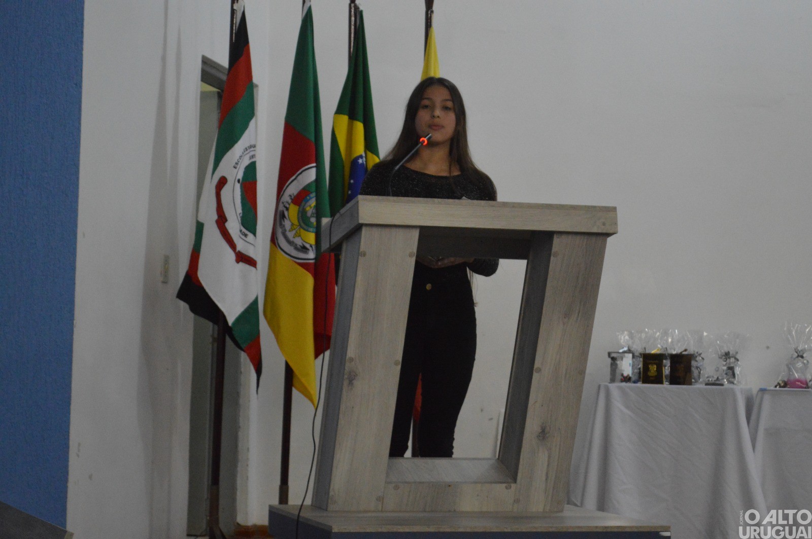 Estudantes de Rodeio Bonito participam da final do Concurso de Oratória nas Escolas