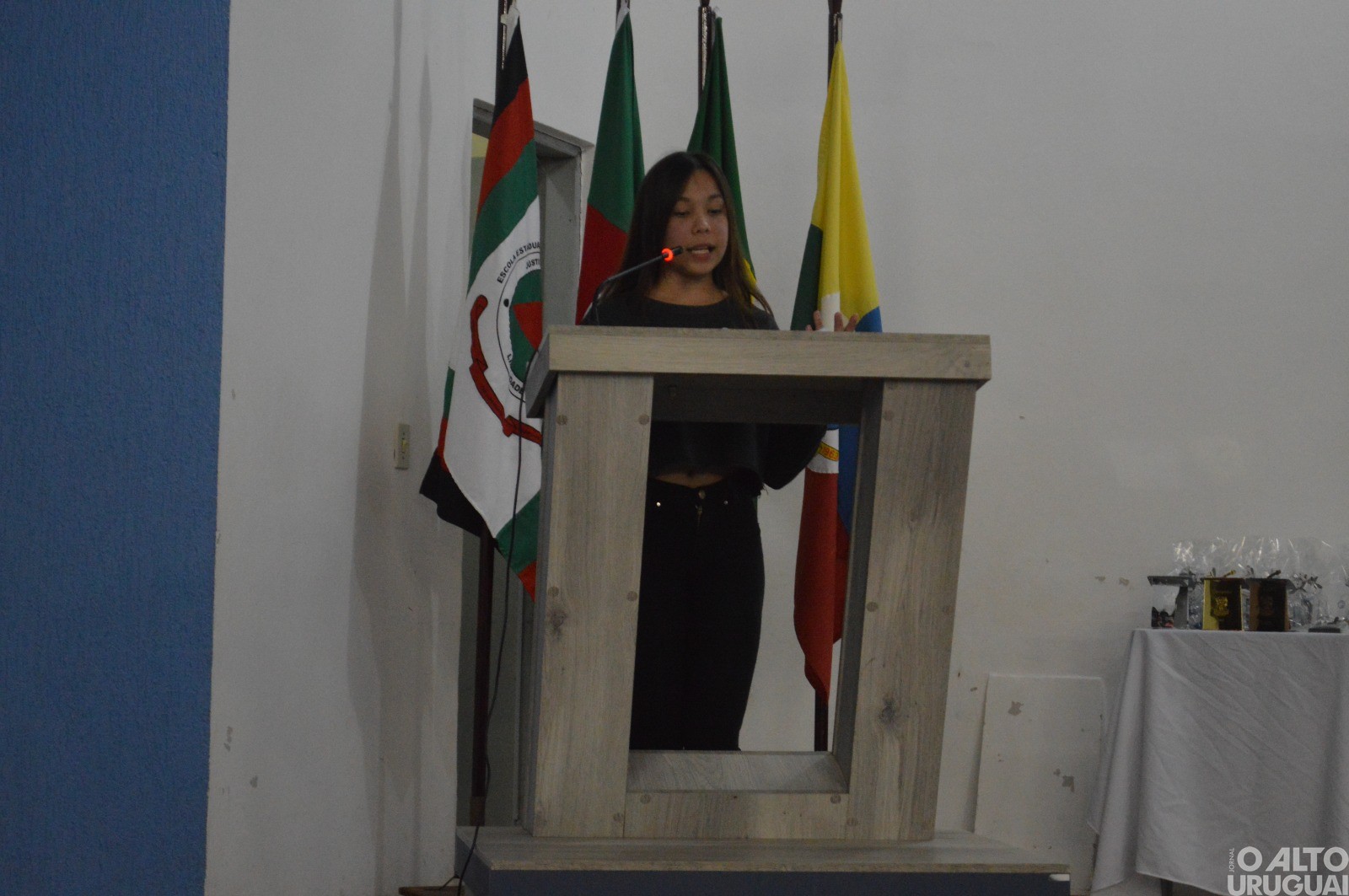 Estudantes de Rodeio Bonito participam da final do Concurso de Oratória nas Escolas