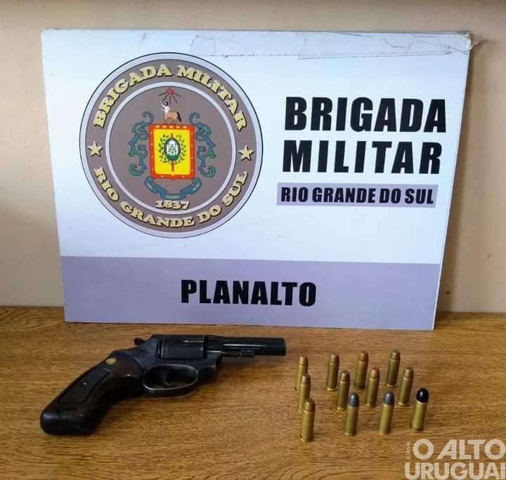 Arma é apreendida em Planalto