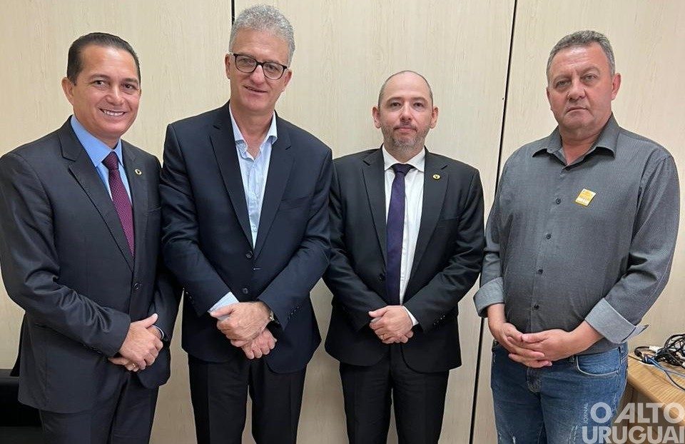 Presidente da Amzop realiza reunião com representantes do Ministério dos Transportes