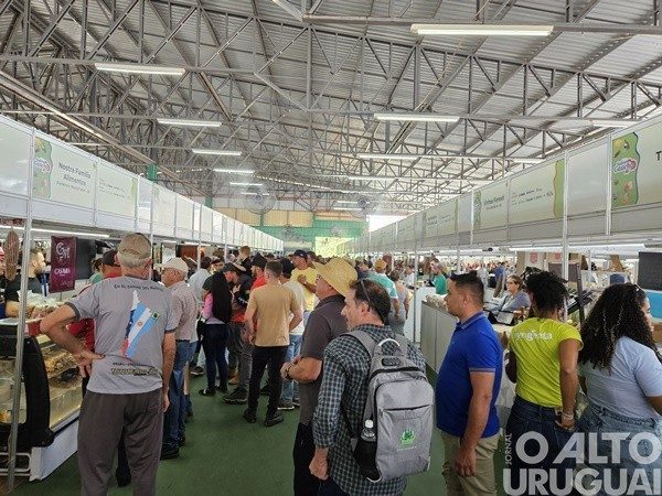 Legislativo marca presença na 25ª Expodireto Cotrijal