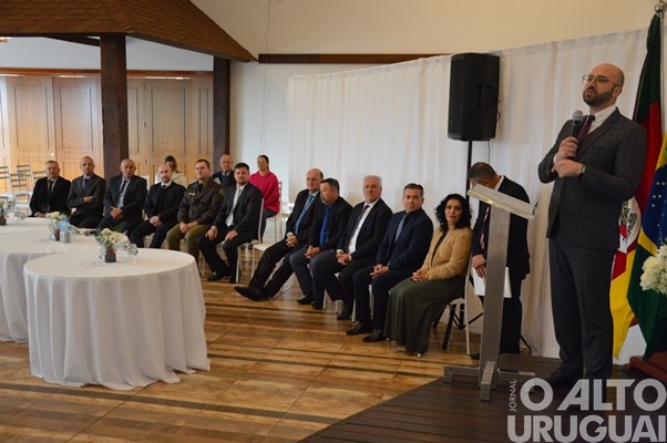 Câmara de Vereadores de Seberi homenageia pioneiros