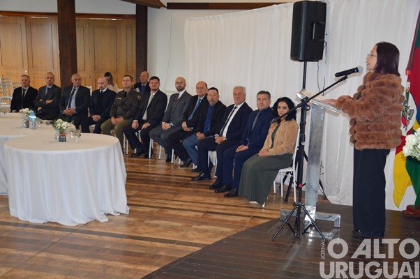 Câmara de Vereadores de Seberi homenageia pioneiros