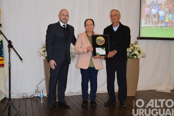 Câmara de Vereadores de Seberi homenageia pioneiros