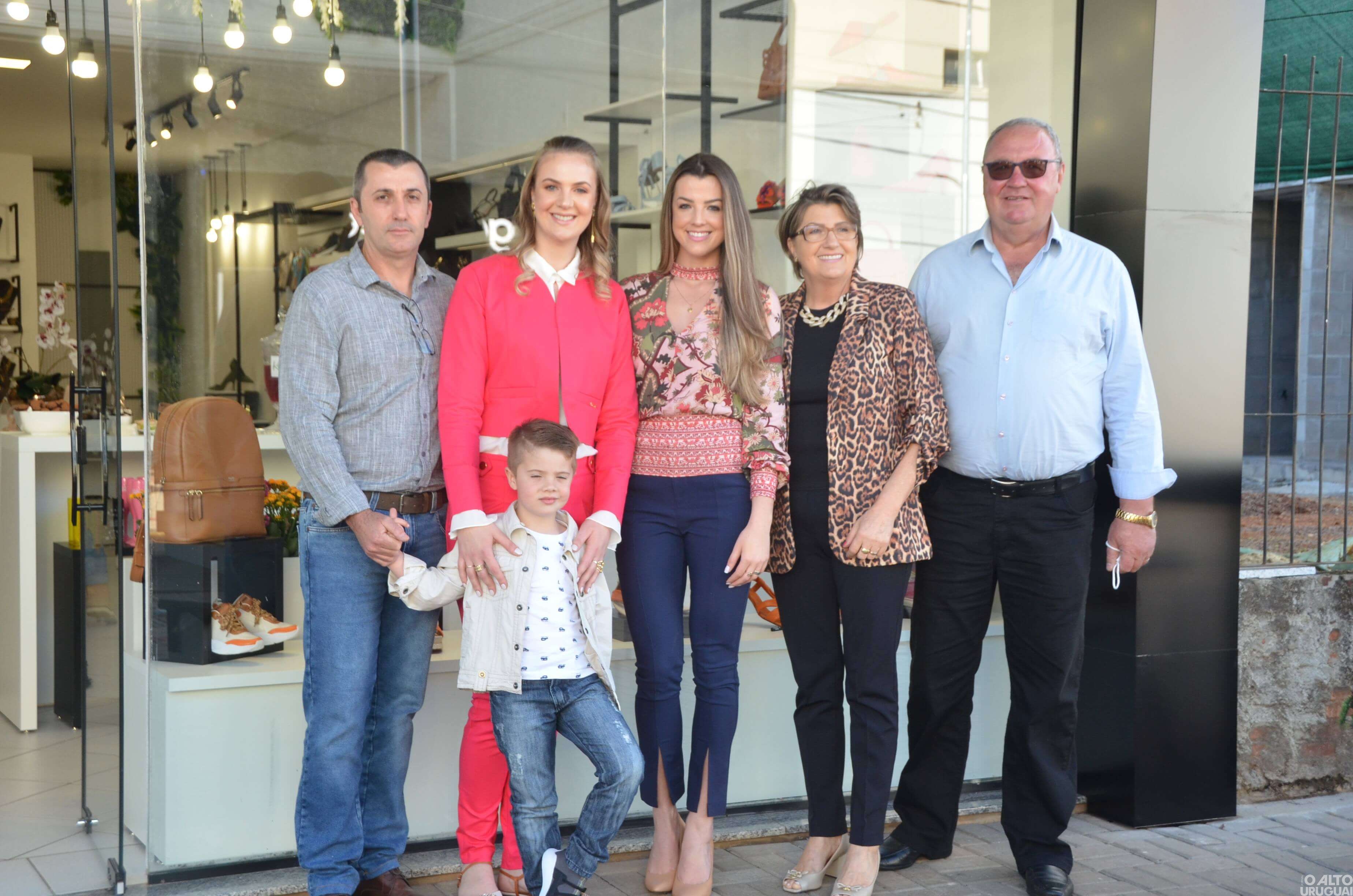 DONA Store inaugura em FW