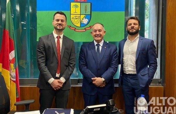Vice-prefeito de FW busca recursos em Brasília