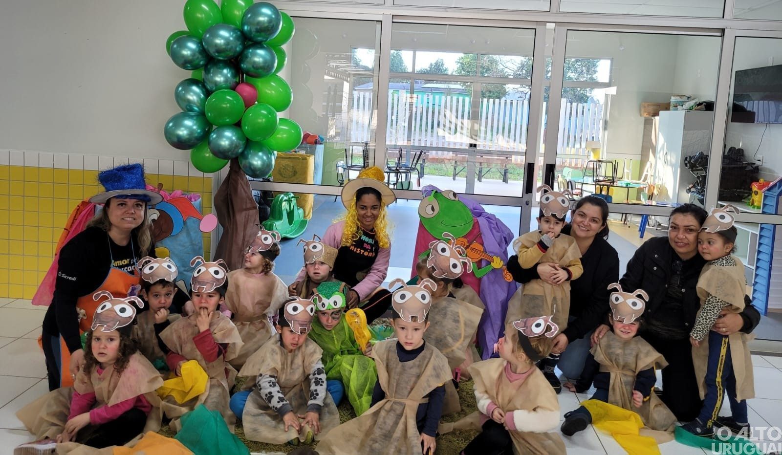 Seberi: Alunos da Escola Amália Gemelli Bottan realizam peça teatral