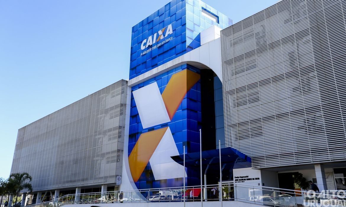 Nascidos em maio recebem parcela a partir desta sexta-feira