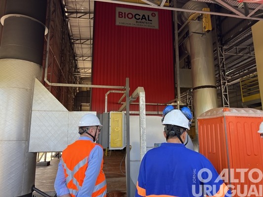 JBS apresenta a estrutura da fábrica de ração em Seberi