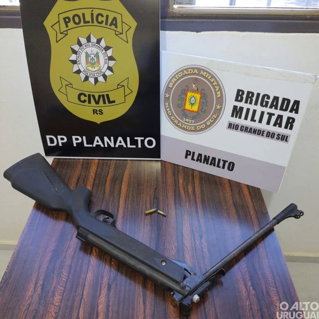 BM e PC cumprem mandado em Planalto