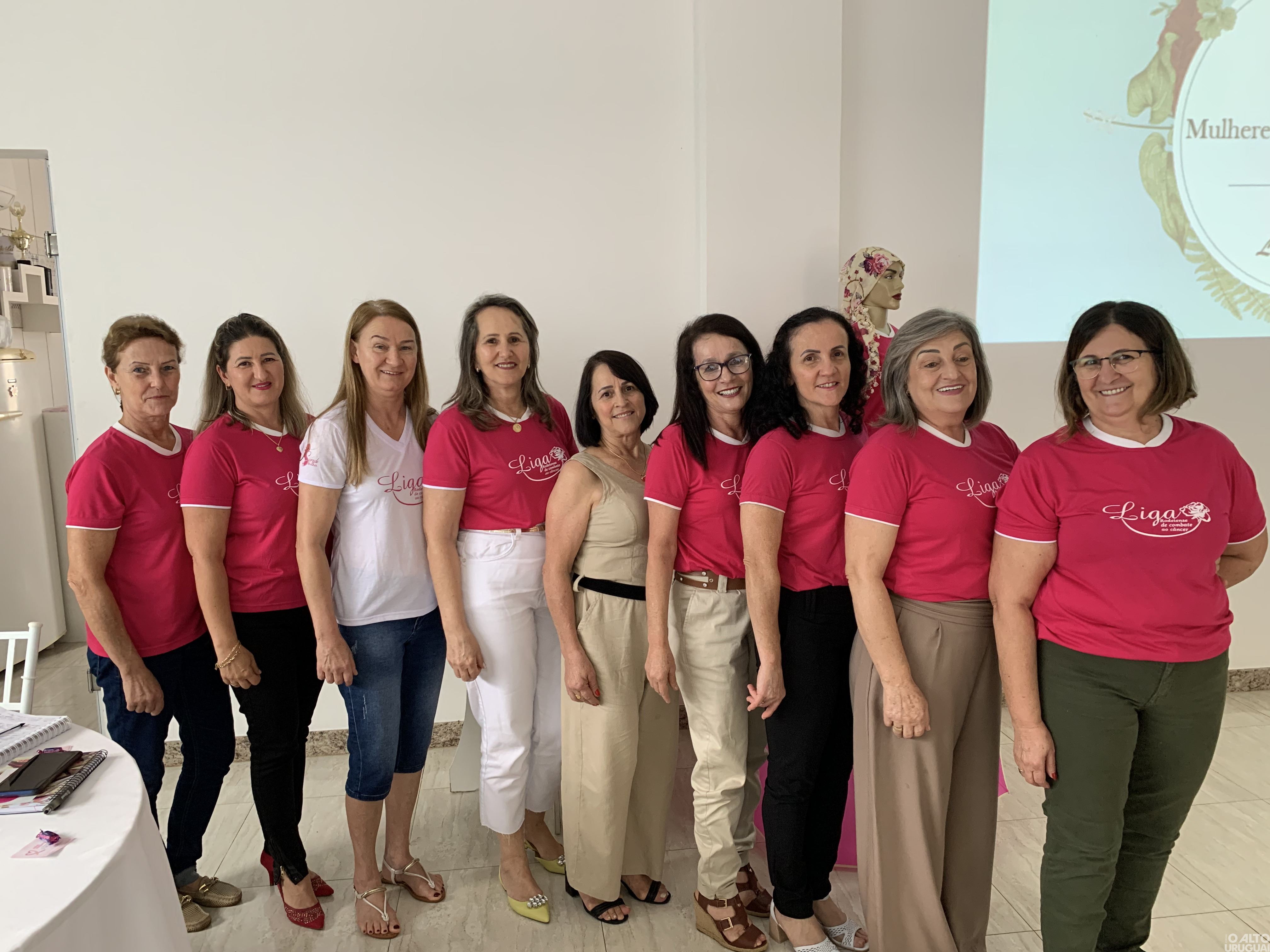 Liga Rodeiense reúne mulheres em Rodeio Bonito para 5º Chá da Liga
