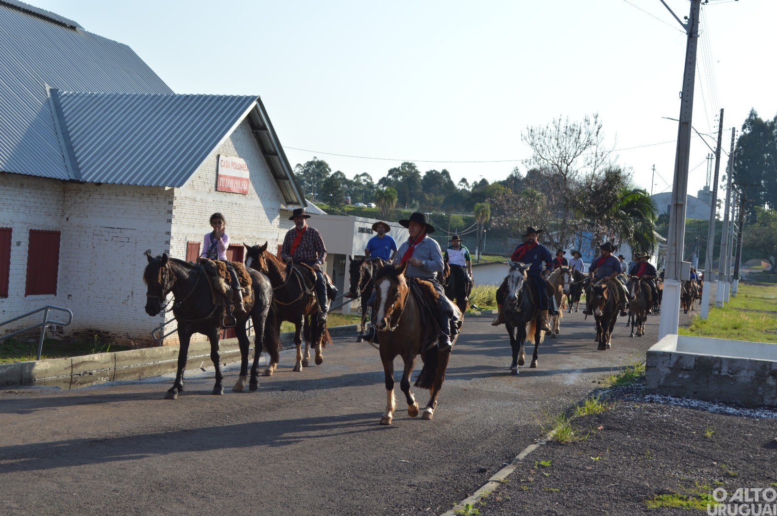 Cavalarianos do 31º Bate-casco passam por FW