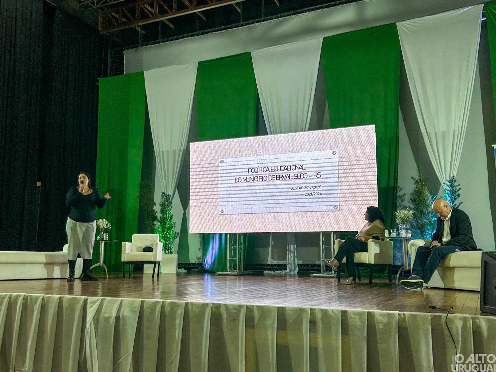 Famurs elenca temas importantes para o desenvolvimento dos municípios em evento