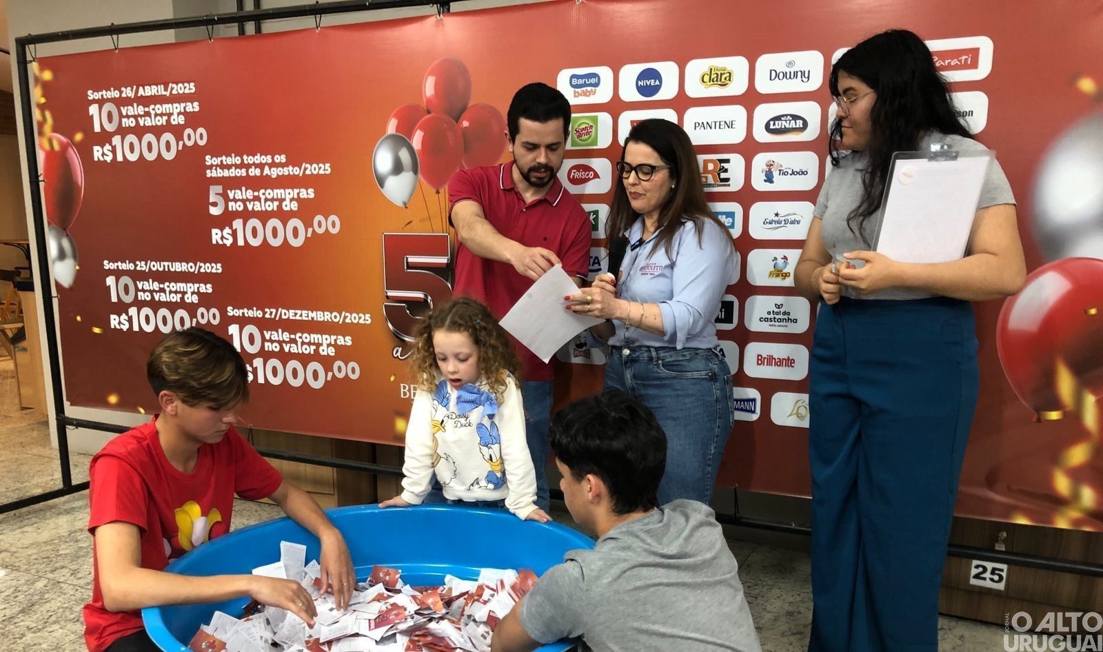 Supermercado Bertoletti realiza primeiro sorteio da "Parceria Premiada - 52 anos" no dia 25