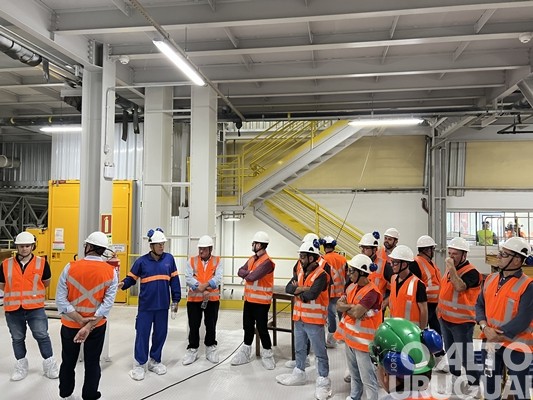 JBS apresenta a estrutura da fábrica de ração em Seberi