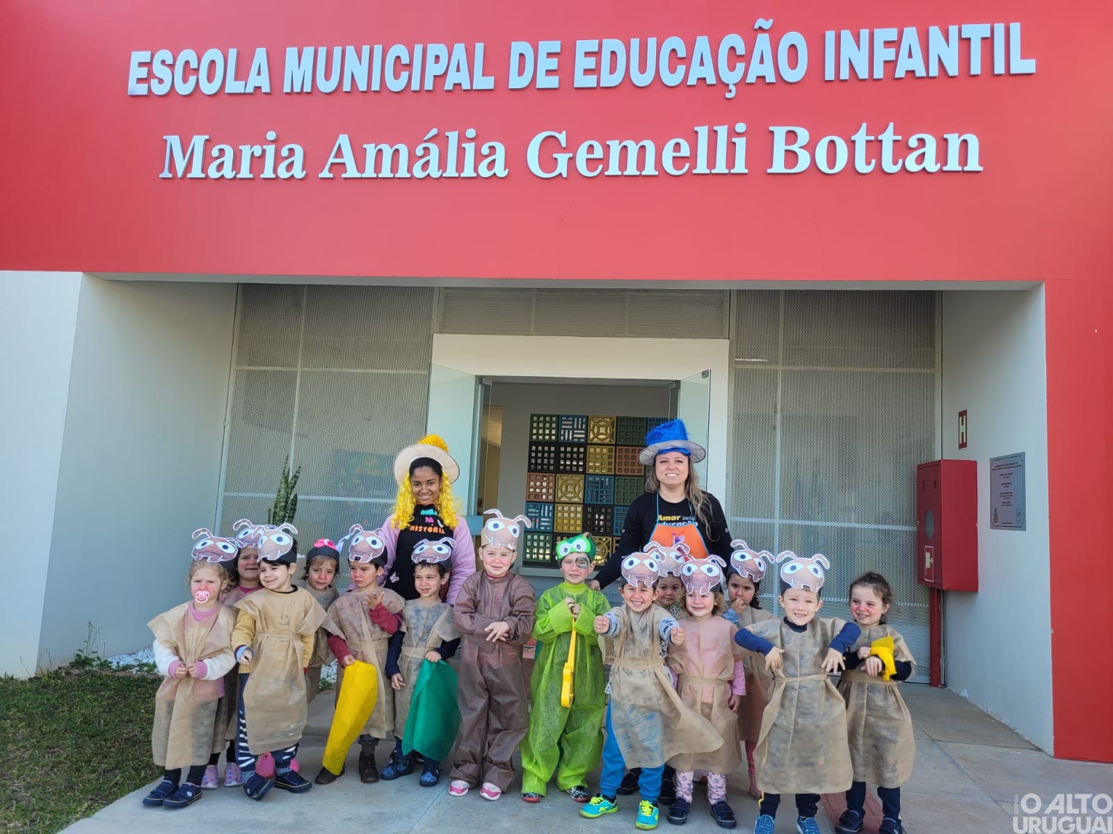 Seberi: Alunos da Escola Amália Gemelli Bottan realizam peça teatral