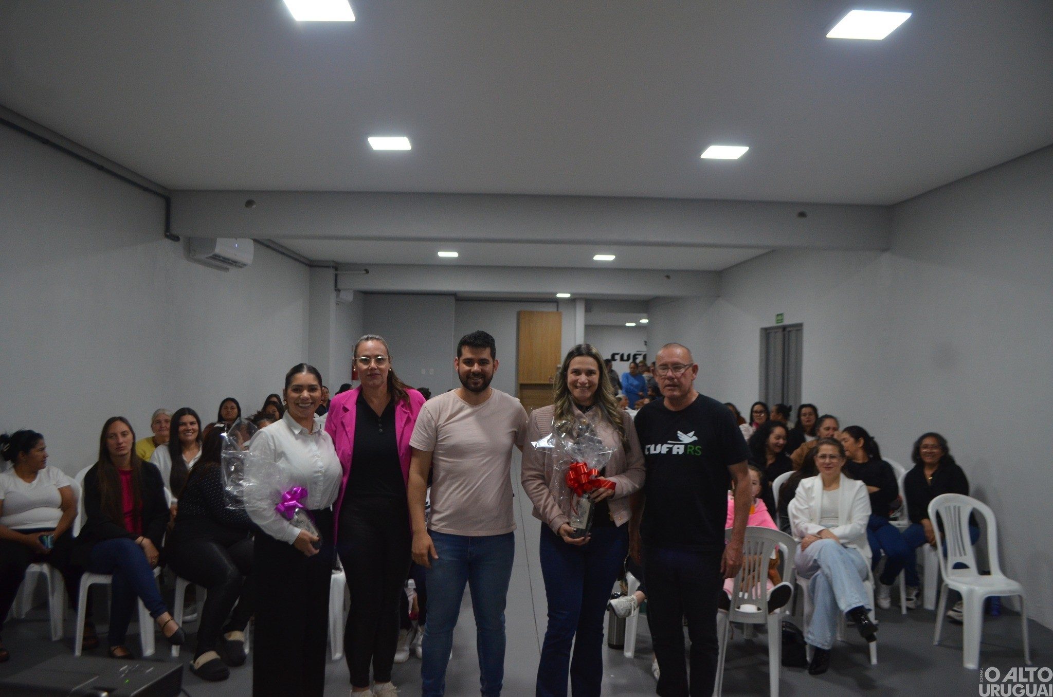 Secretaria da Saúde e CUFA promovem palestra sobre prevenção ao câncer de mama