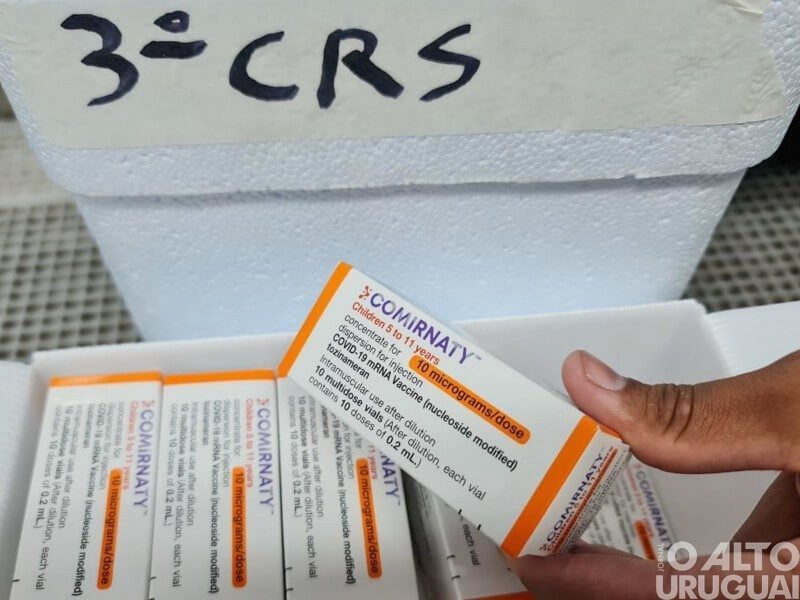 Nova remessa de vacinas pediátricas é distribuída aos municípios