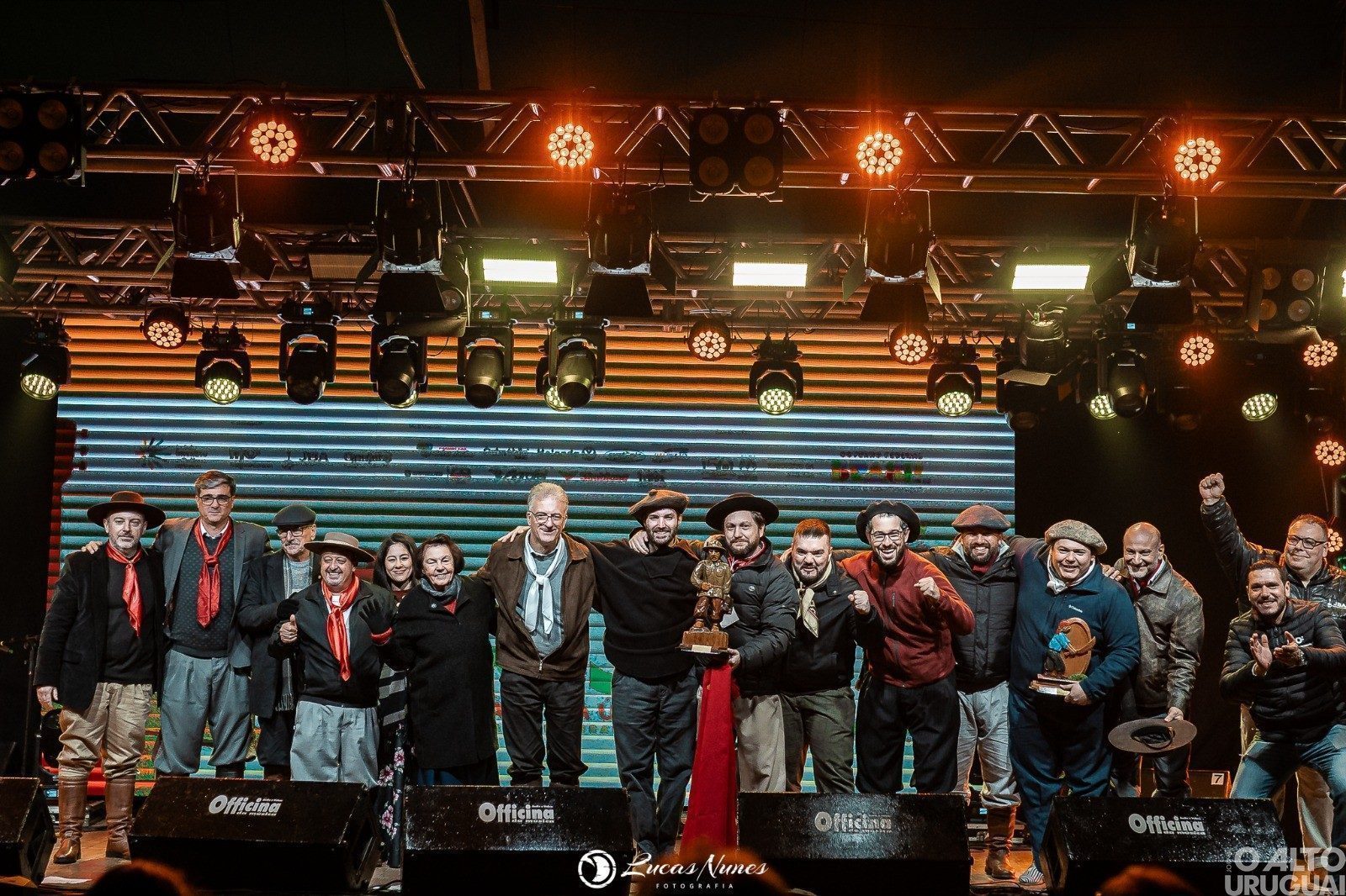 Ajoujo é eleita música do ano pelo troféu ronda dos festivais 2024