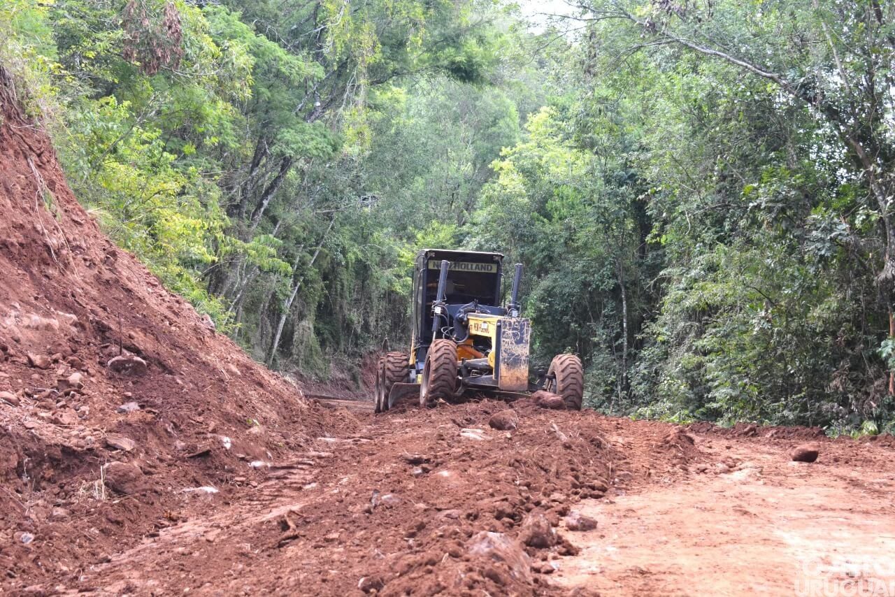 Secretaria de Agricultura de FW intensifica trabalhos nas estradas do interior