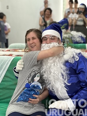 Campanha presenteia mais de 200 crianças