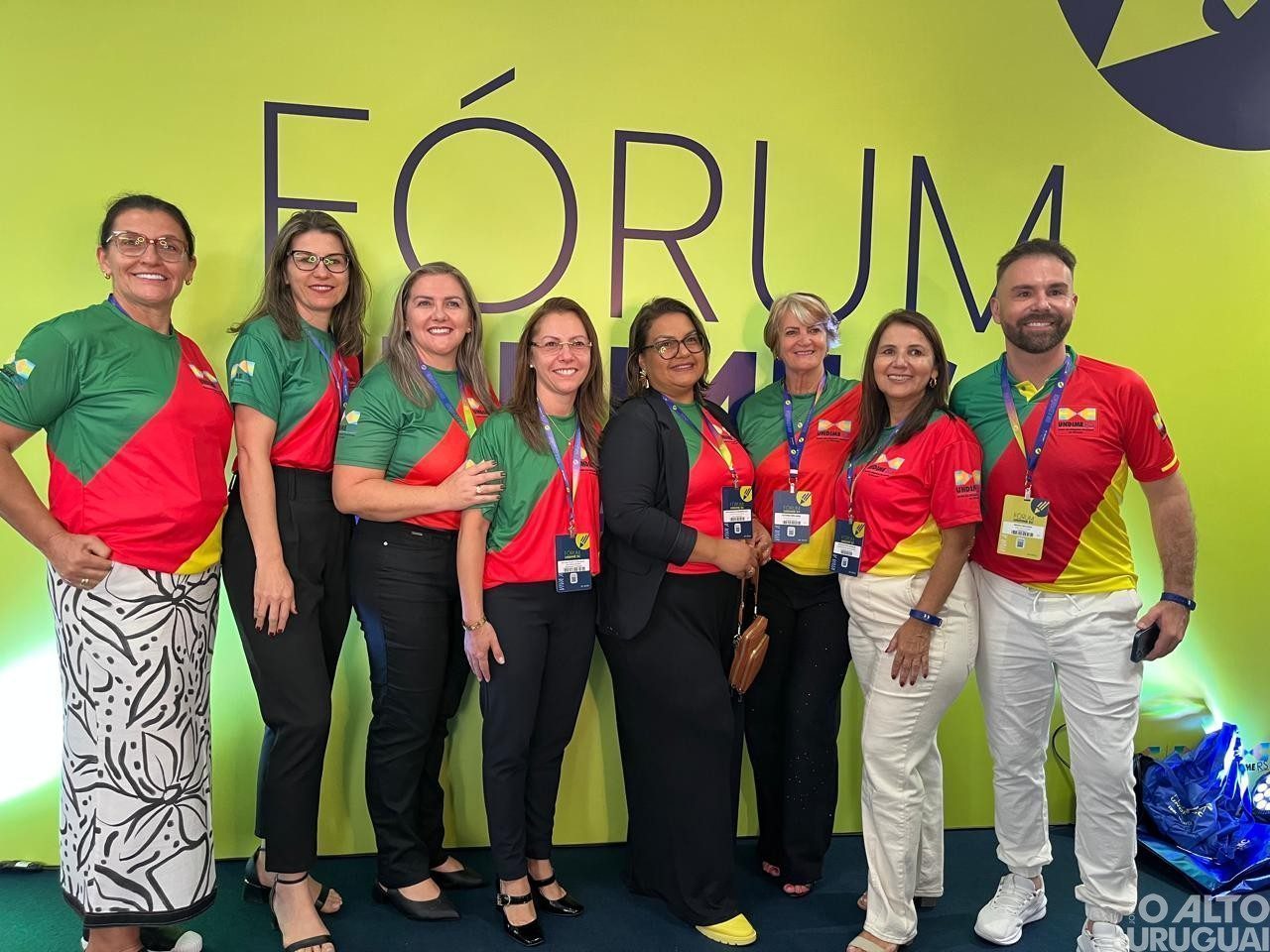 Secretária de Educação de Planalto participa de fórum regional em Florianópolis